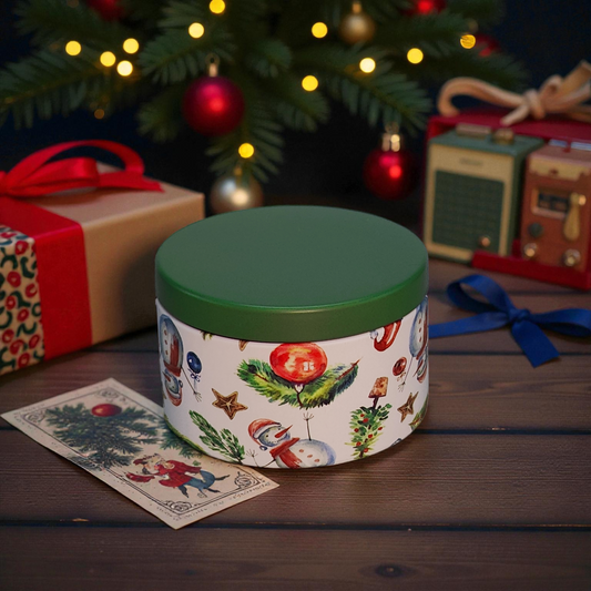 Vintage Christmas 5.5 oz. Candle